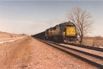 Coal empties cruise west